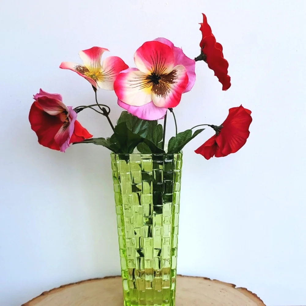 Vintage Textured Light Green Color Square Vase - Picture 9 of 9